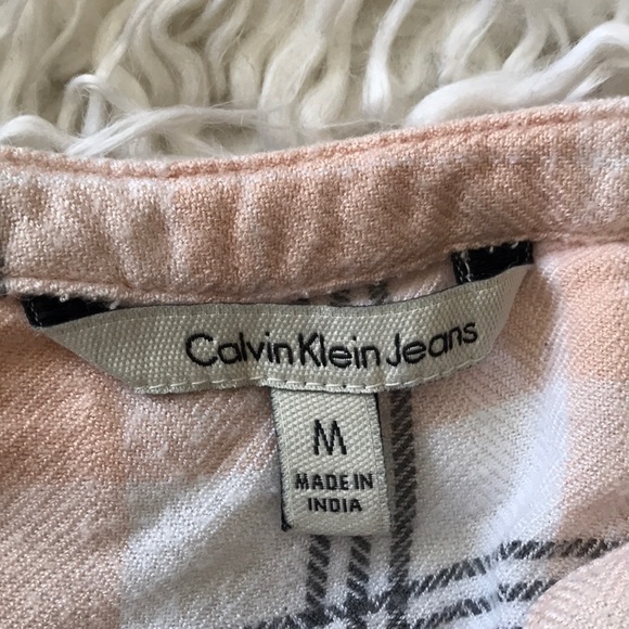 Calvin Klein Jeans Button Down - Picture 2 of 4